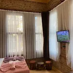 Capitol Antique Pearl Hotel Appartement