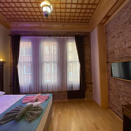 Capitol Antique Pearl Hotel *