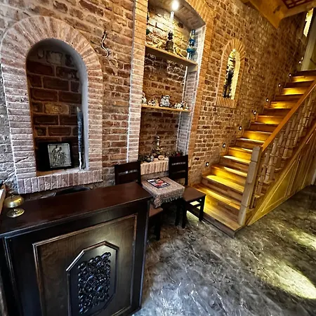 Apartament Antique Pearl *