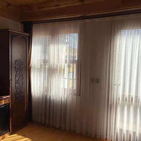 Antique Pearl איסטמבול