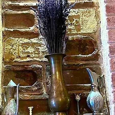 Capitol Antique Pearl * Istambul