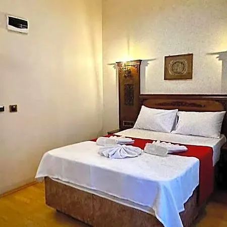 Capitol Antique Pearl Istambul