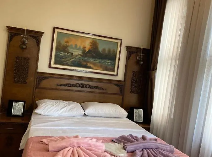 Capitol Antique Pearl * اسطنبول