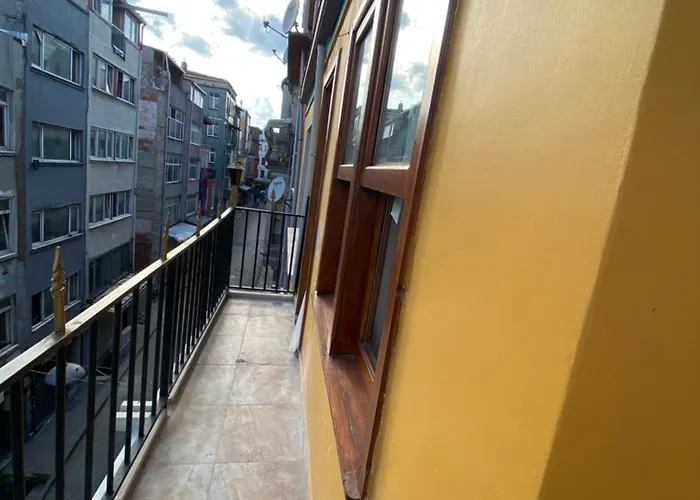 Capitol Antique Pearl *