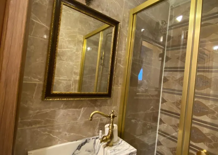 Capitol Antique Pearl *