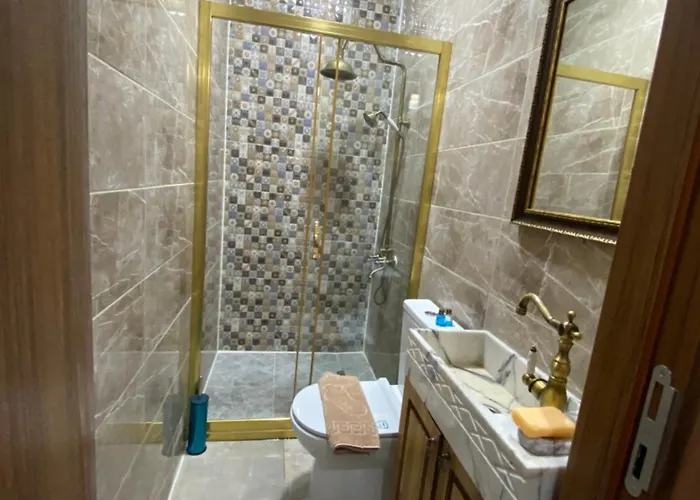 Capitol Antique Pearl