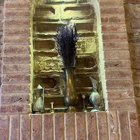 Capitol Antique Pearl דירה